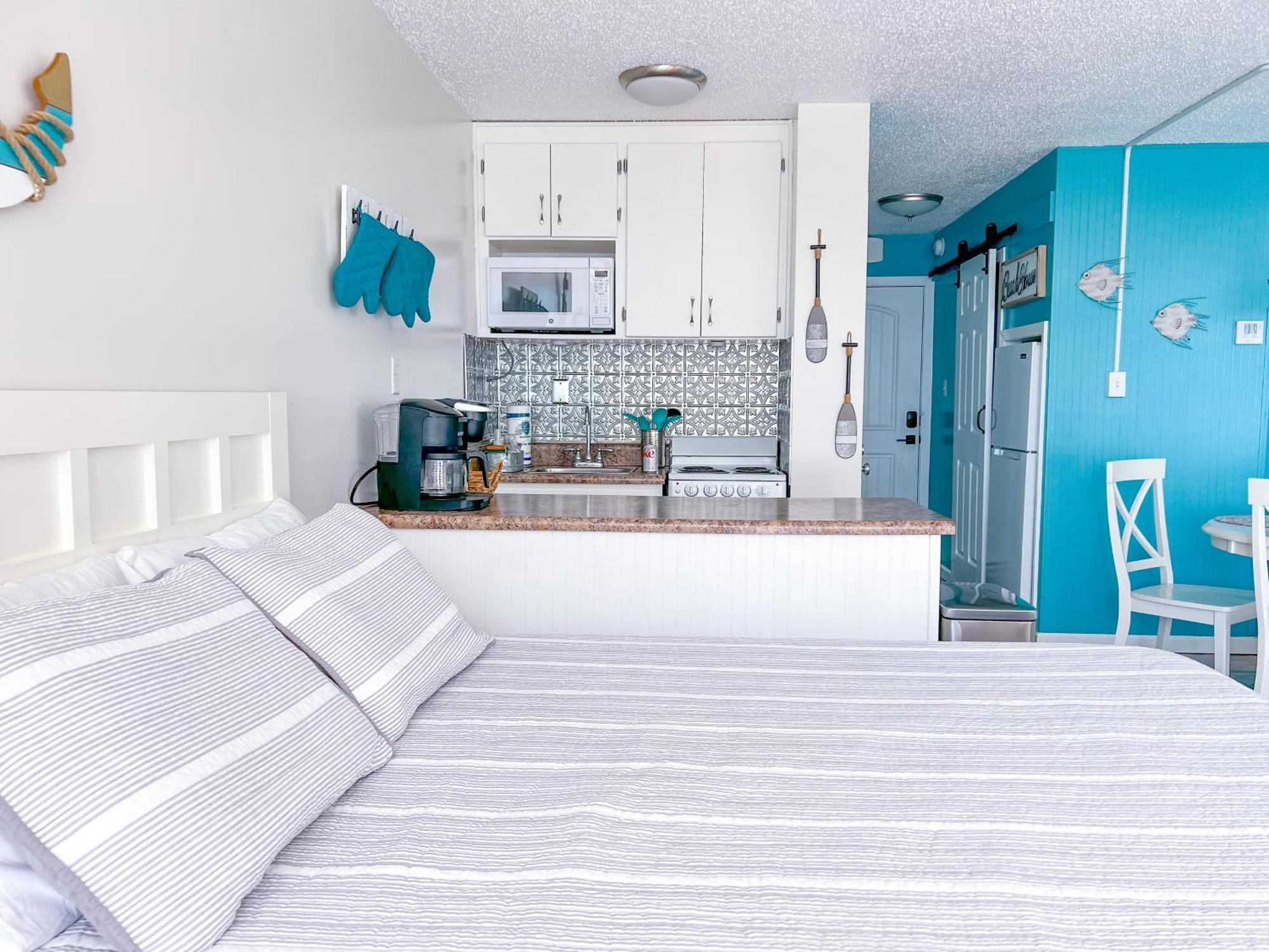 Beachfront Studio - Perfect Location - Free Beach Chairs Panama City Beach Exteriör bild