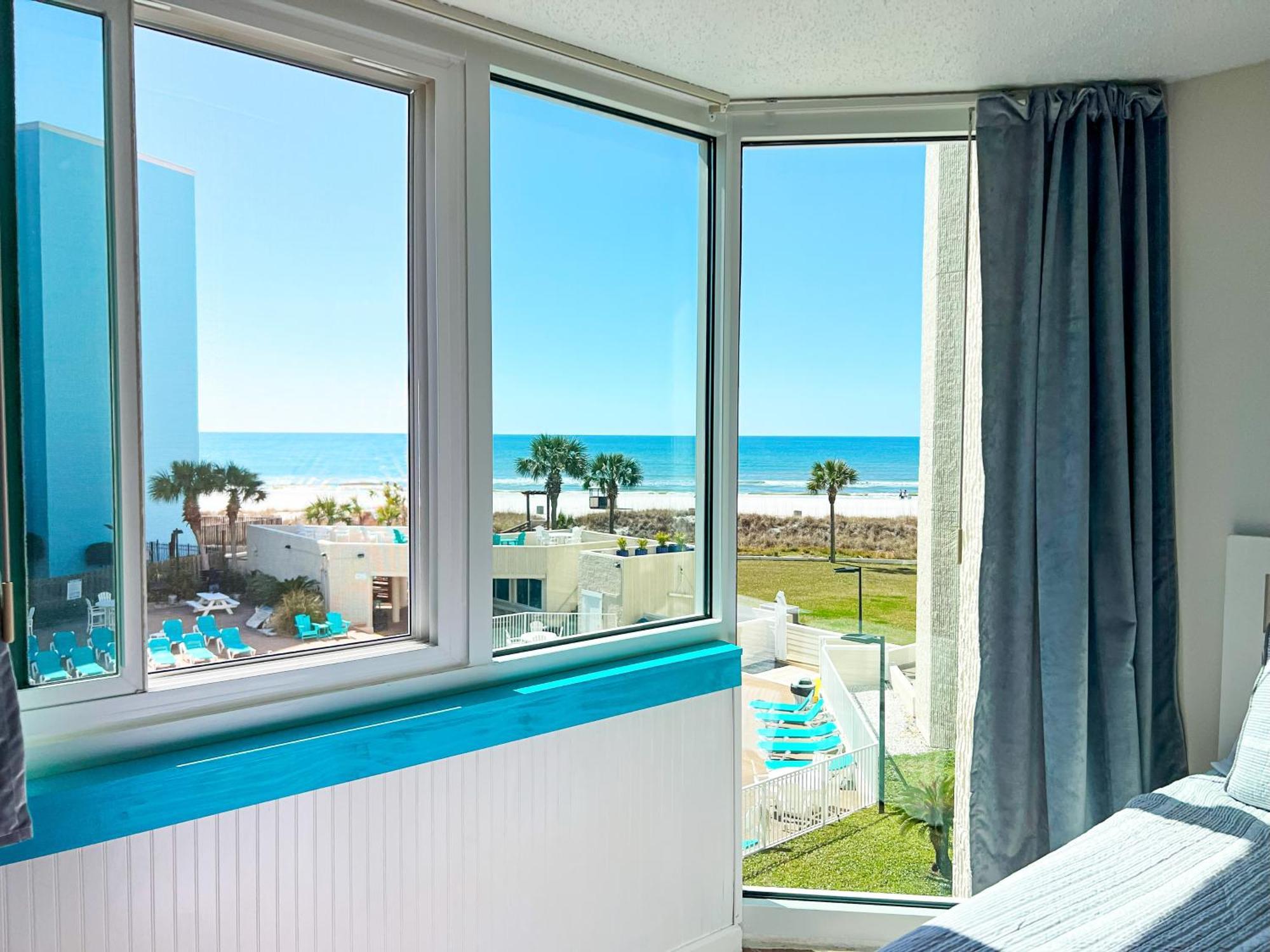 Beachfront Studio - Perfect Location - Free Beach Chairs Panama City Beach Exteriör bild