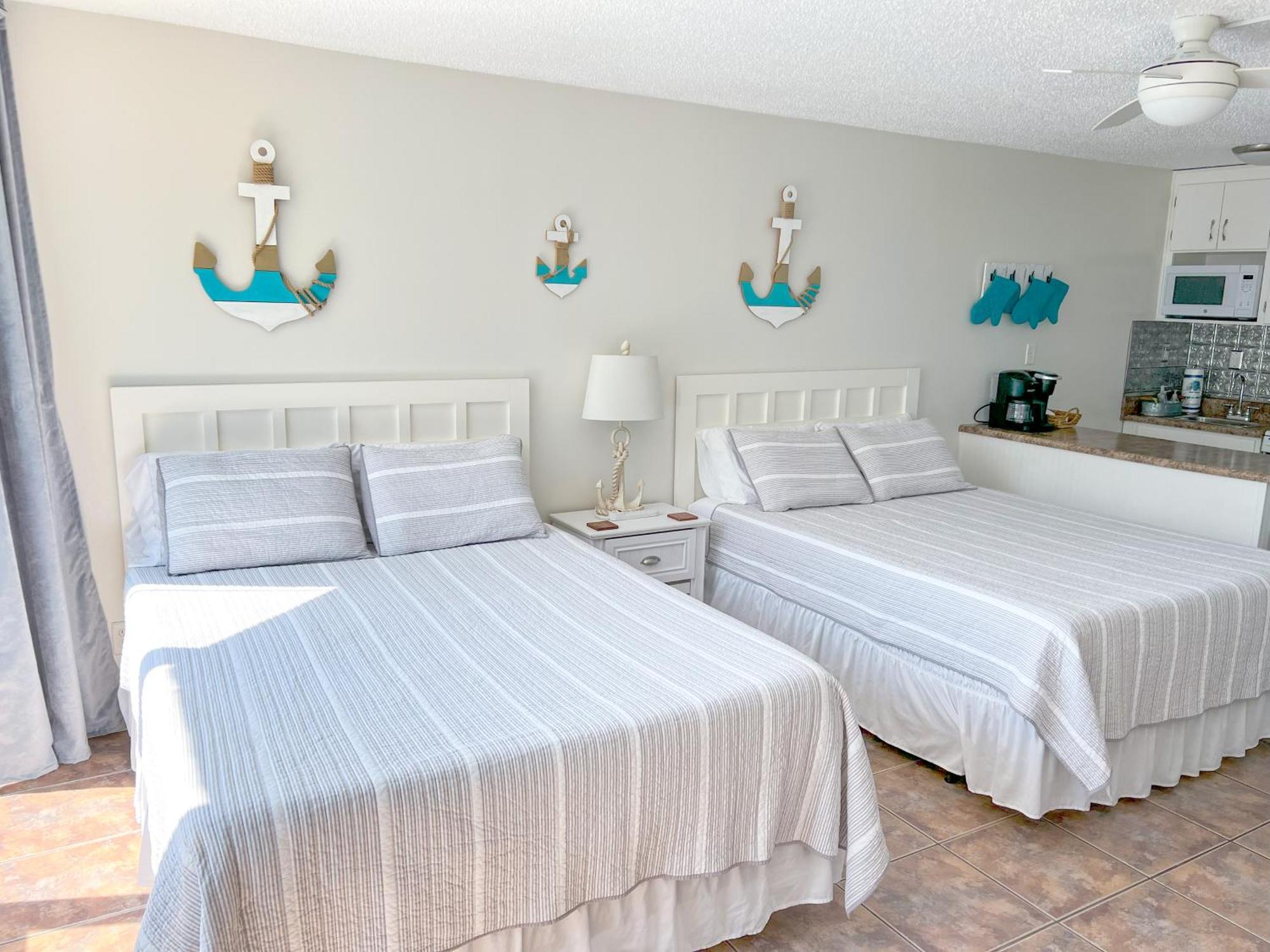 Beachfront Studio - Perfect Location - Free Beach Chairs Panama City Beach Exteriör bild