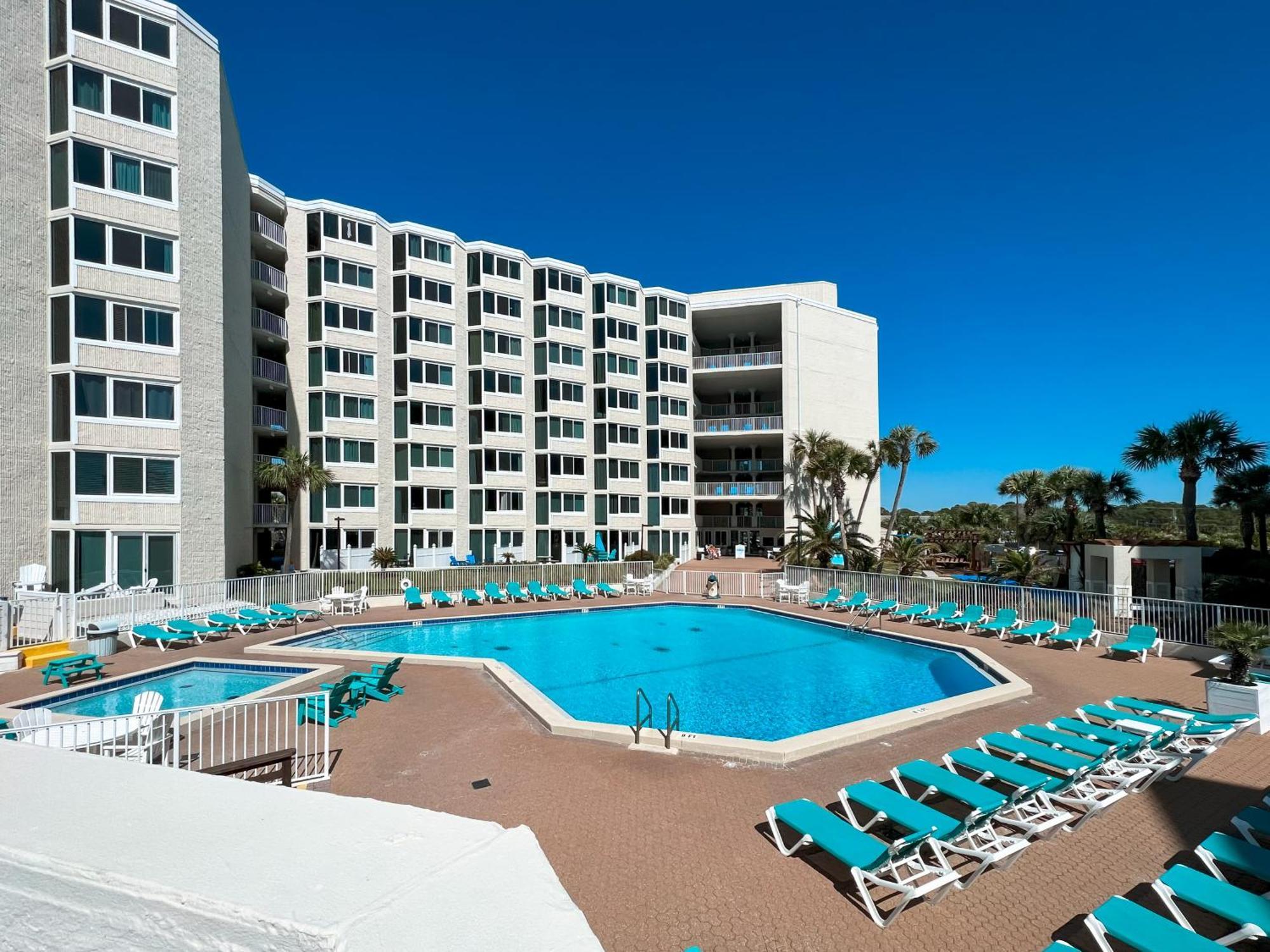 Beachfront Studio - Perfect Location - Free Beach Chairs Panama City Beach Exteriör bild
